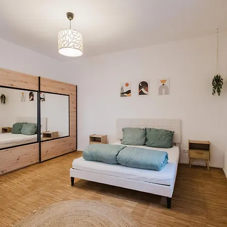 Boho Loft Am Ziegeltor 아파트 암베르그